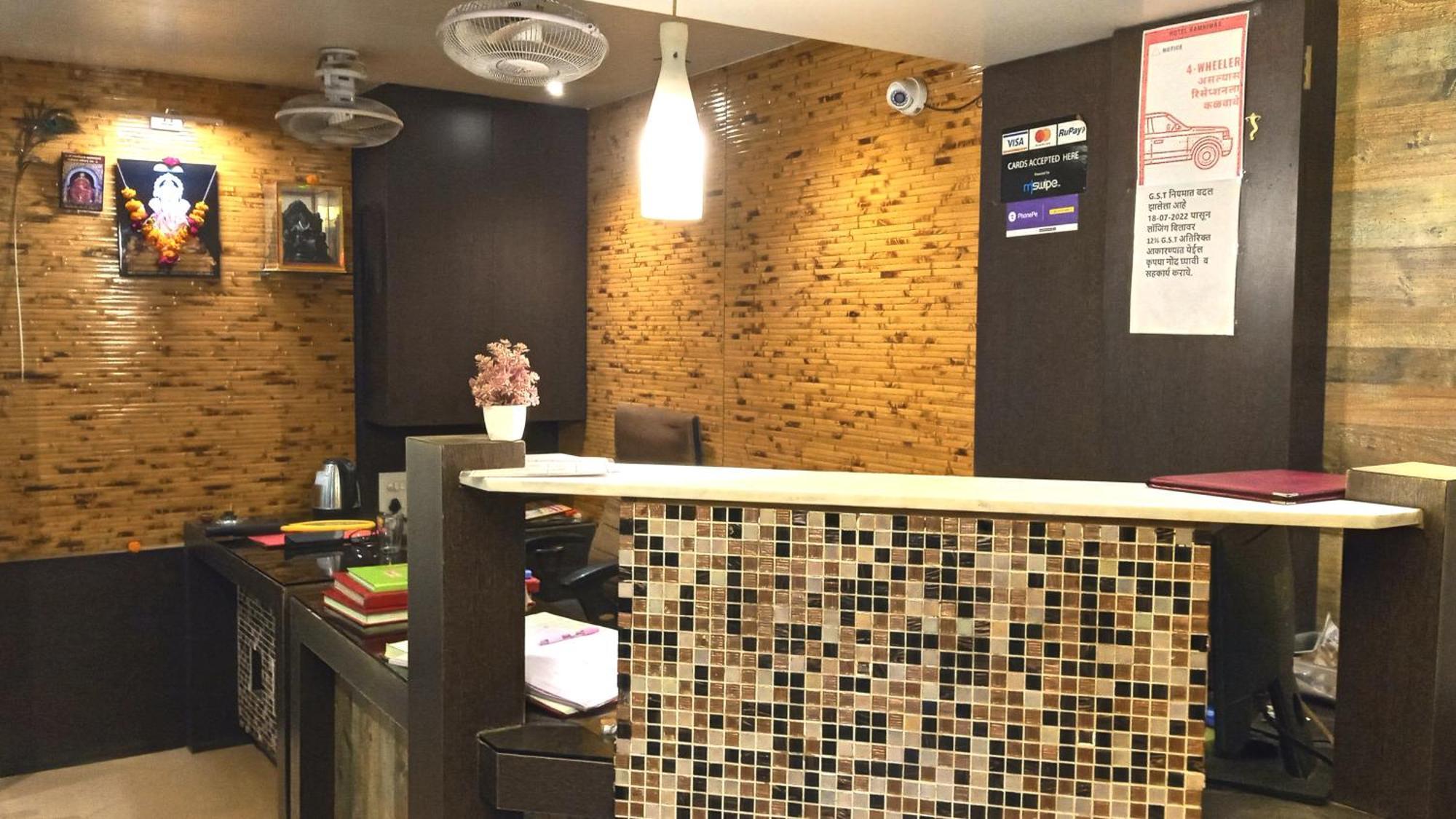 Hotel Ramniwas Jalgaon Luaran gambar